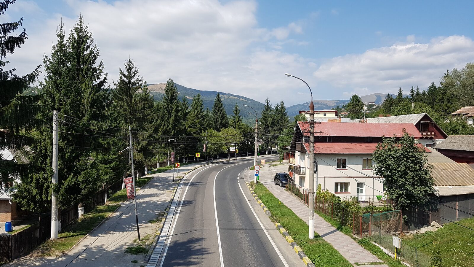 Comarnic — fotografie panorama / centru oraș (Prahova, Muntenia)