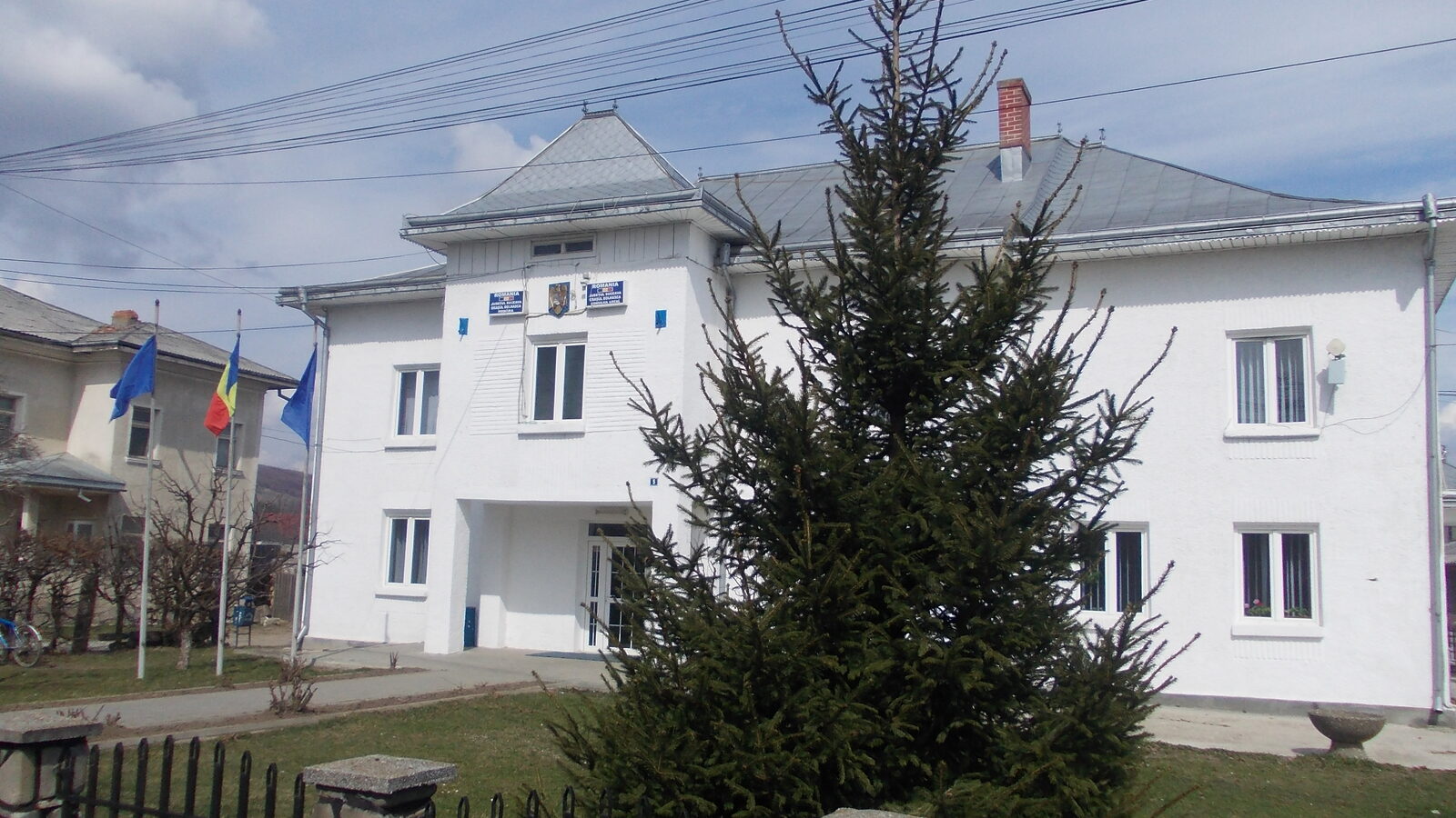 Dolhasca — fotografie panorama / centru oraș (Suceava, Moldova)