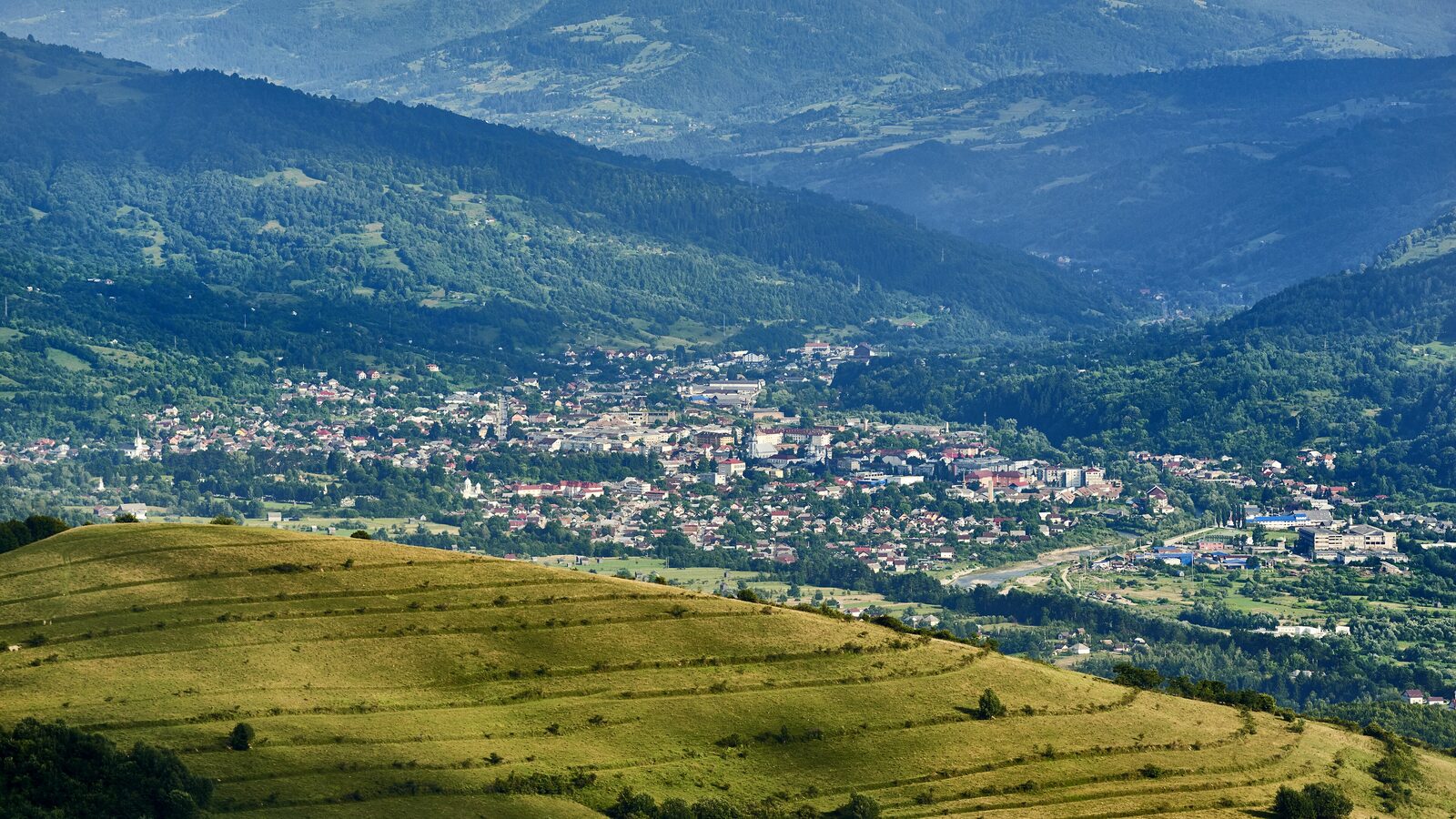 Vișeu de Sus — fotografie panorama / centru oraș (Maramureș, Maramureș)