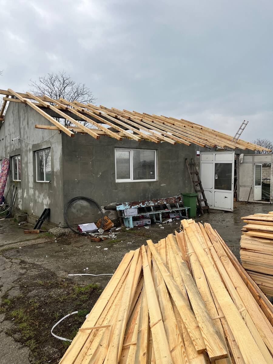 Montaj căpriori pe casă existentă — InlocuireAcoperiș