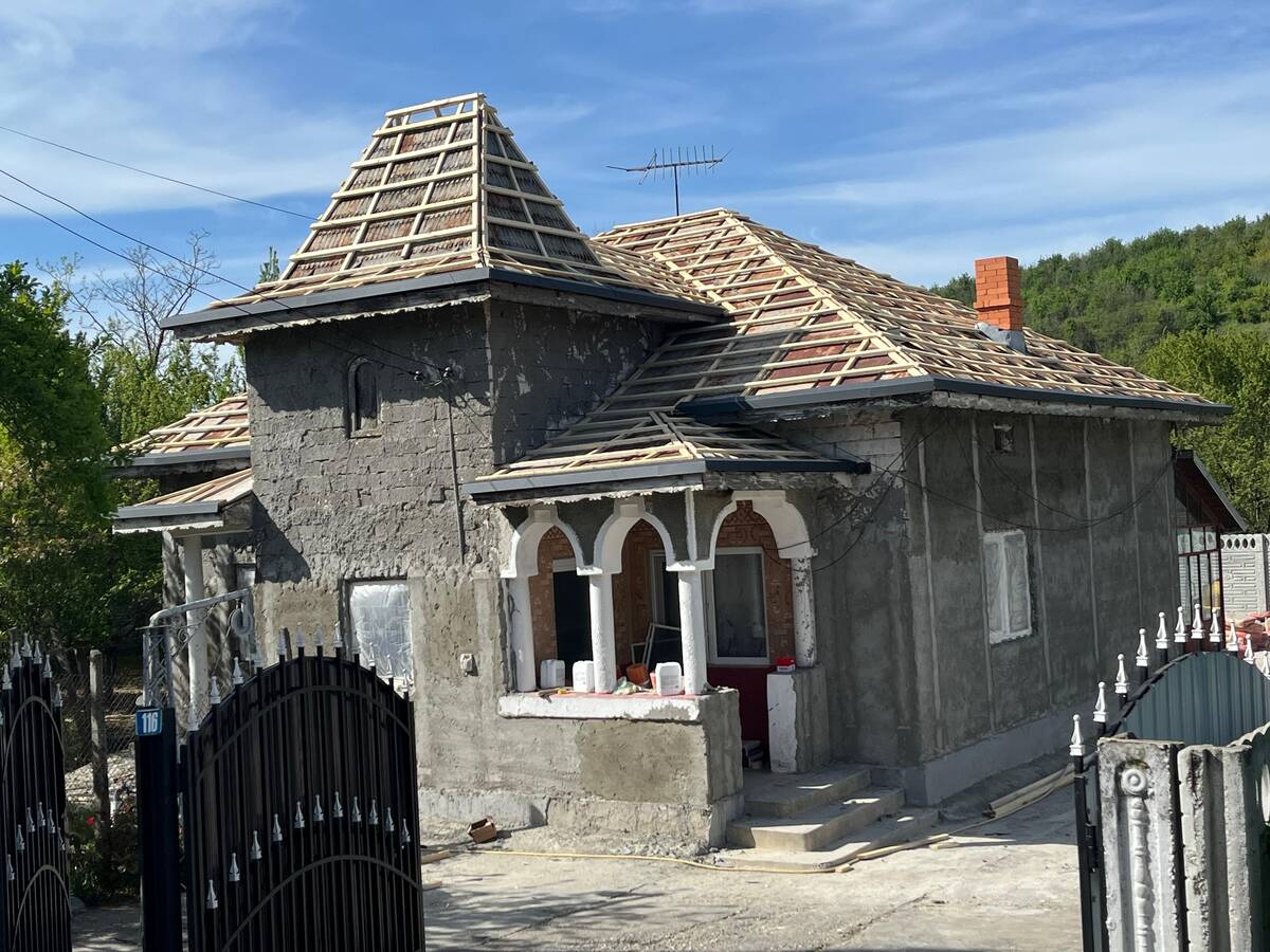 Montaj țiglă metalică — InlocuireAcoperiș